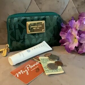 Michael Kors Patent Leather Zip Around Wristlet